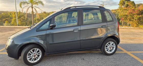 FIAT IDEA 1.4 MPI FIRE ELX 8V FLEX 4P MANUAL FIAT IDEA 1.4 MPI FIRE ELX 8V FLEX 4P MANUAL